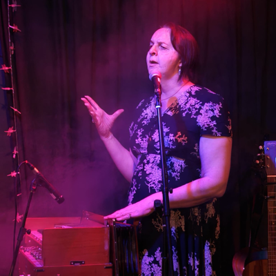 michellelaverickmusic