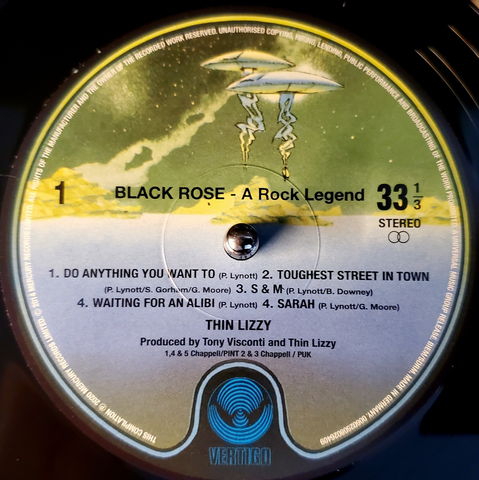 The center label with the Vertigo logo.