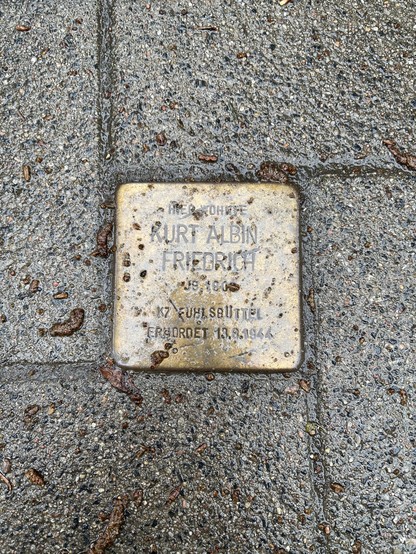 Ein Stolperstein in Hamburg.