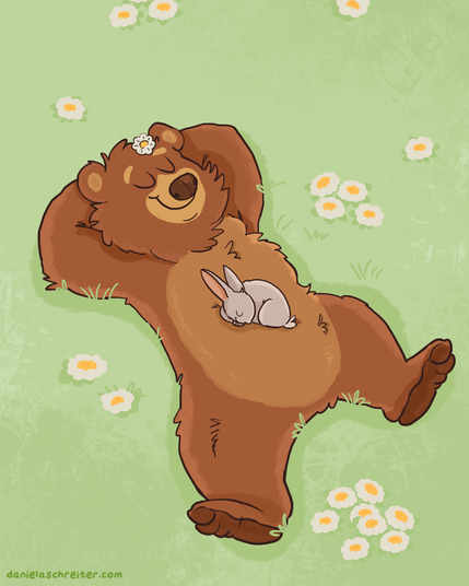 Comic Illustration: Ein brauner Bär liegt mit dem Rücken auf einer grünen Frühlingswiese, seine Arme sind hinter dem Kopf verschränkt. Er hat die Augen geschlossen und sieht sehr zufrieden aus. Auf seinem Kopf ist eine kleine weiße Blume als Schmuck und auf seinem Bauch schläft ganz ruhig ein graues Kaninchen. 