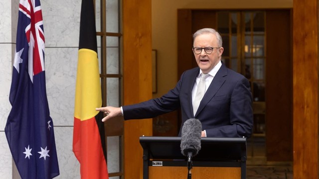 Australia to stockpile critical minerals amid China, US tariff war