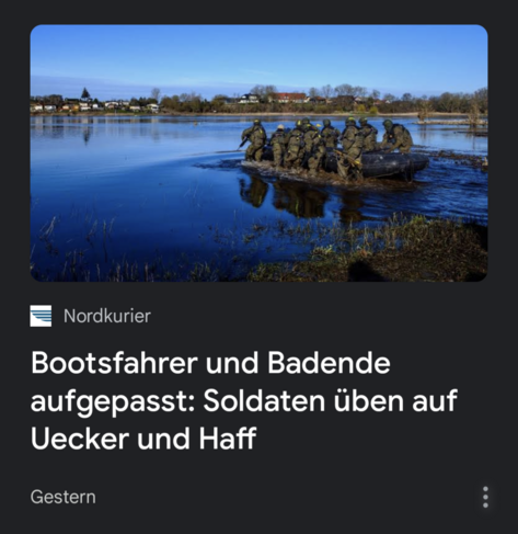 Bootsfahrer und Badende aufgepasst: Soldaten üben auf Uecker und Haff

Foto von Soldaten auf einem Ponton