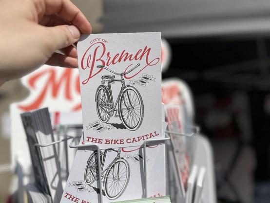 Eine Postkarte „City Of Bremen - The Bike Capital“