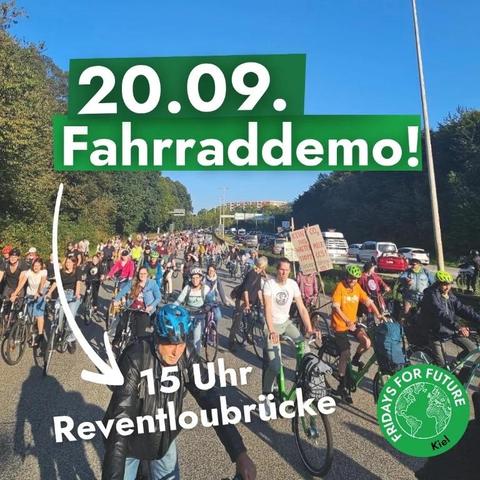 Share Pic mit Foto von einer Fahrraddemo von Fridays For Future Kiel

20.09. Fahren

15 Uhr Reventloubrücke