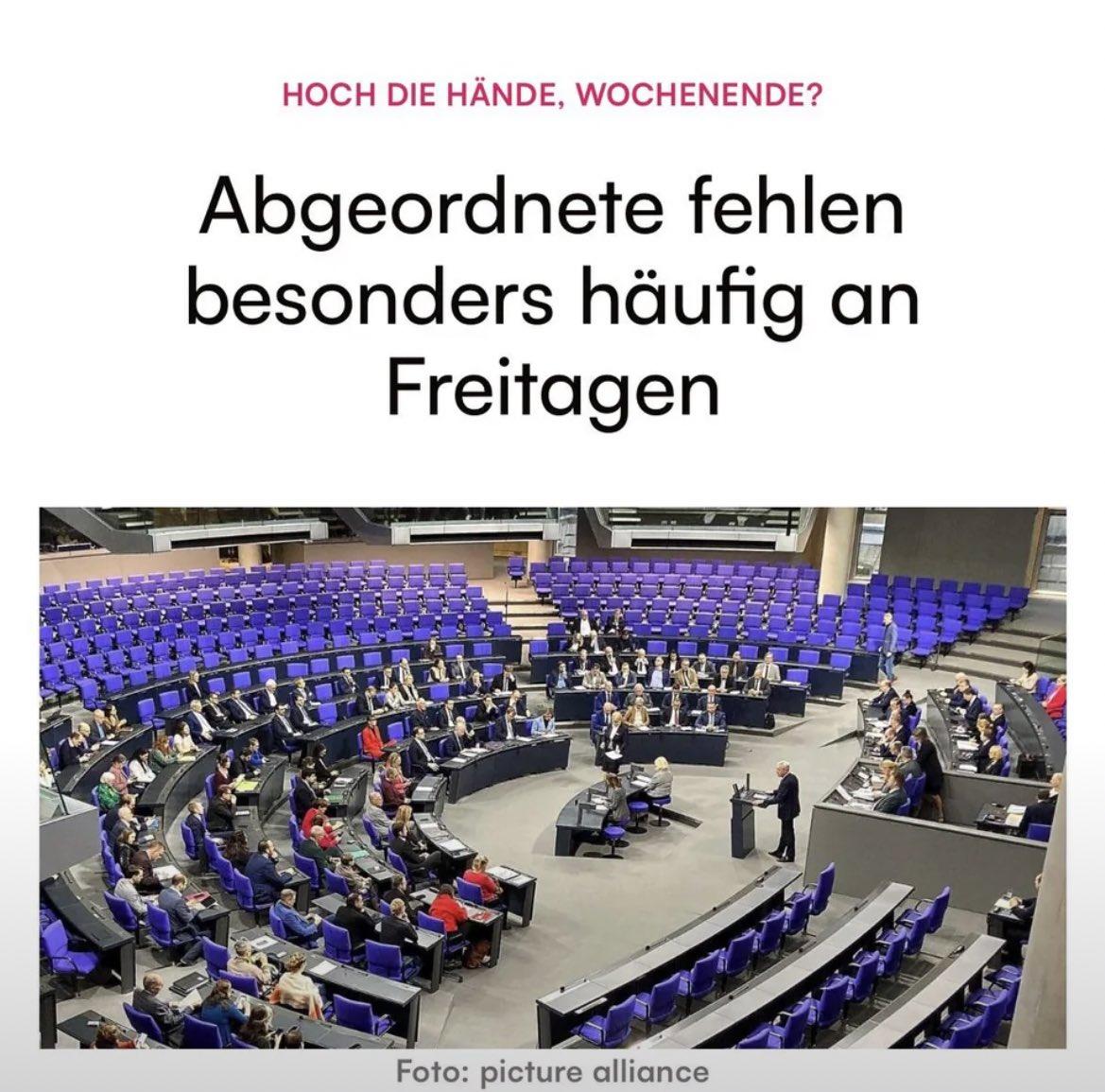 Bild vom Bundestag, Plenarsaal fast leer, Abgeordnete fehlen besonders häufig an Freitagen...