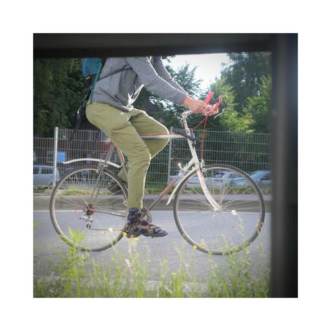 Radfahrer auf einem Stahl-Giant